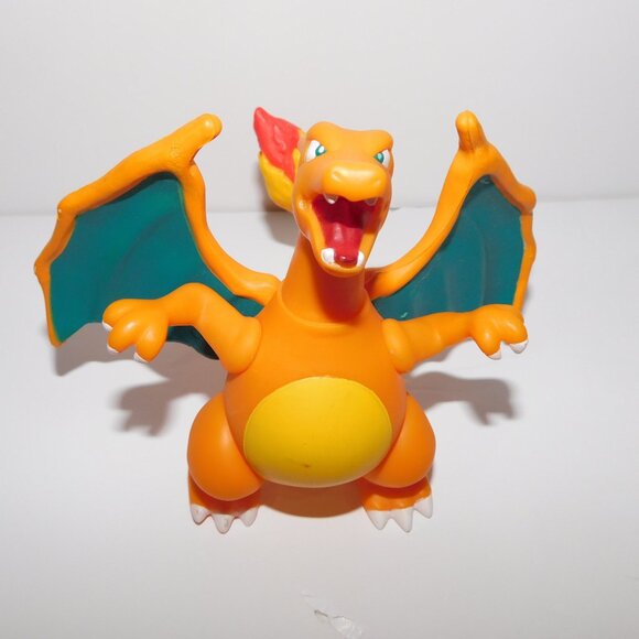 Vintage Retro 1998 TOMY Pokemon CHARIZARD 5" Action Figure Vinyl - Picture 6 of 8